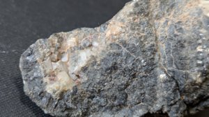 Lobolith - Crystals formed on the inside.